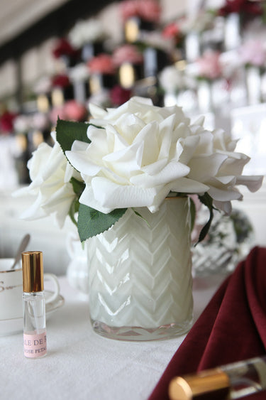 Herringbone Flower - Cream - Champagne Roses - HCF02 (Carton of 2)